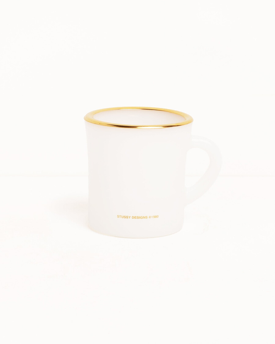 tazza in vetro di latte laguna