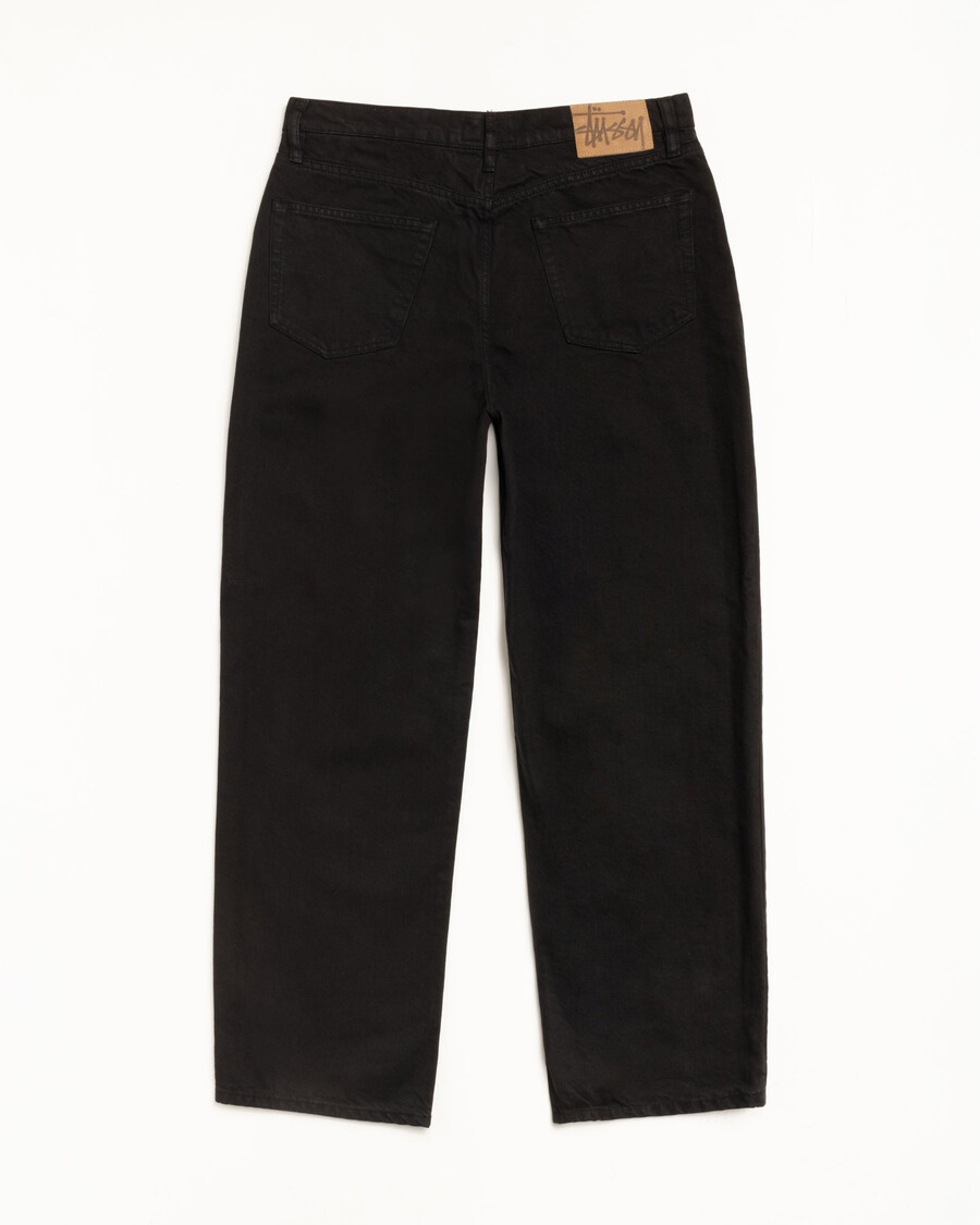 pantaloni grandi e tinti