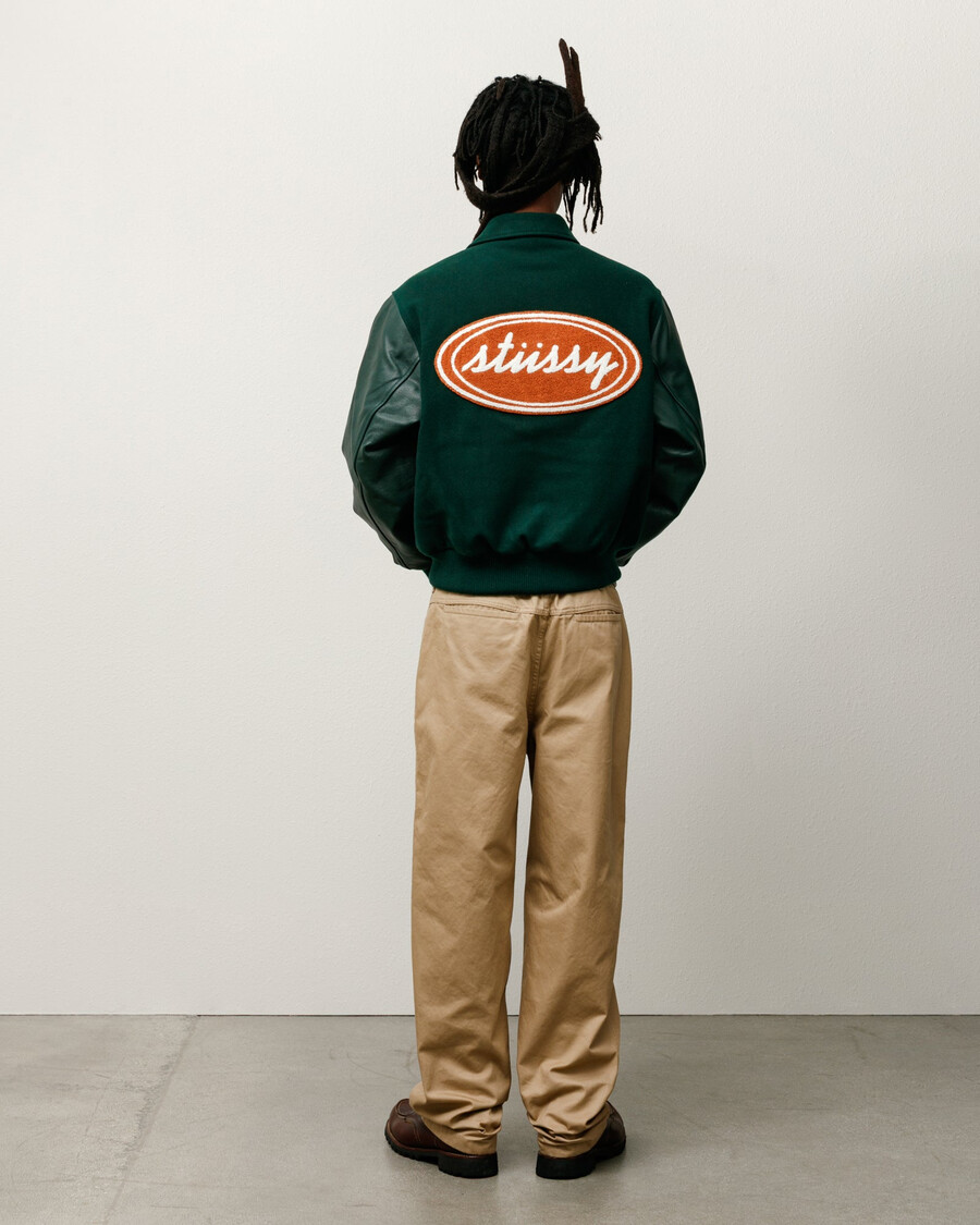 pantaloni chino
