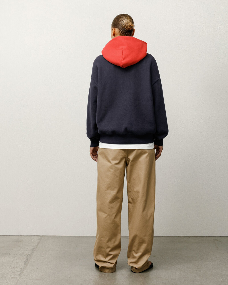 pantaloni chino